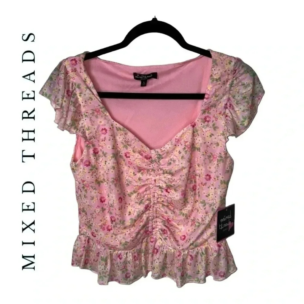 0467W. MIXED THREADS SHORT SLEEVE TOP FLORAL‎ PRINT RUCHING IN FRONT SIZE LARGE